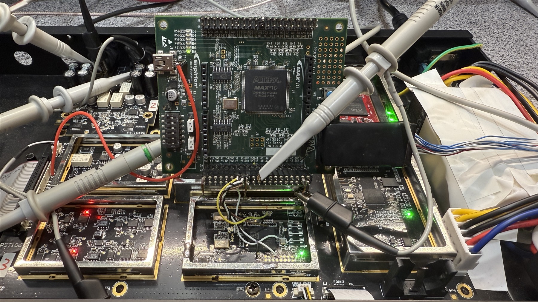 Cross-platform FPGA debugging setup using an Altera MAX 10 to debug a Xilinx device